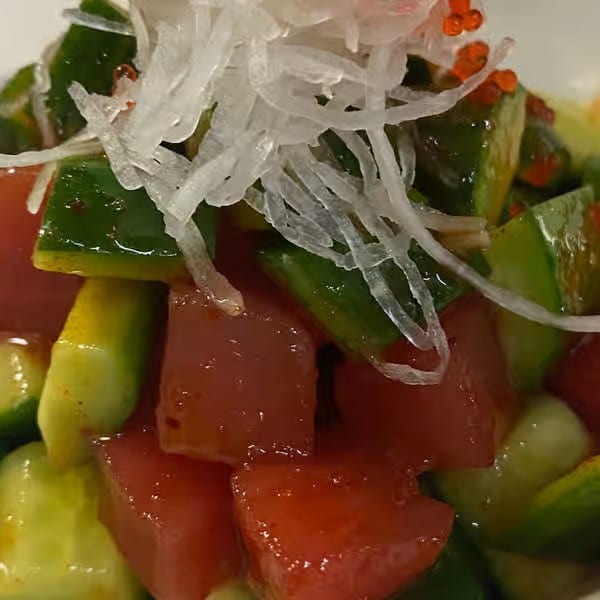 Tuna Sunomono.