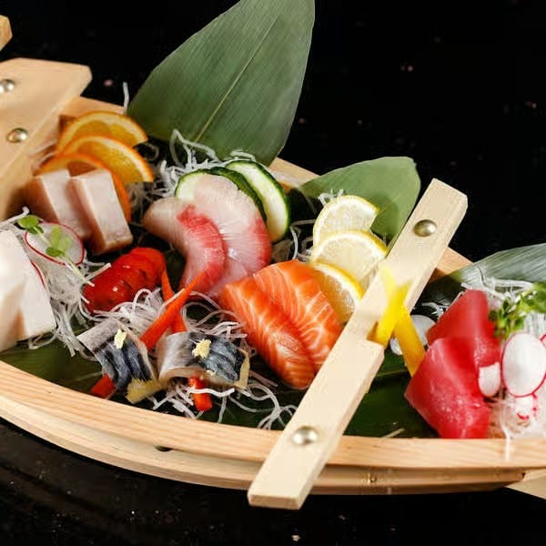 Sashimi Combo.
